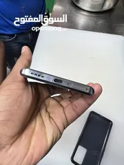  4 Realme gt2 12/256 box and charger