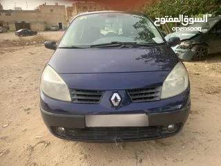  4 رينو ميجان سينيك