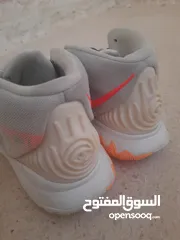  5 بوت Nike Kyrie اصلي نمرة 43