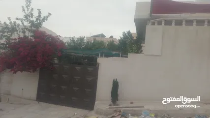  1 بيت مستقل للبيع