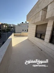  17 شقة طابقية ثالث مع رووف مساحة 410 متر مربع على القوشان و القوشان مستقل