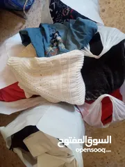  3 ملابس مستعملة نظيفة للبيع