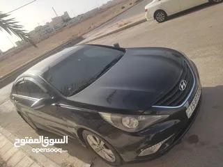  4 هونداي سوناتا 2012