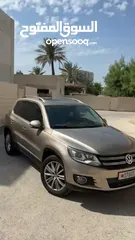  6 VOLKSWAGEN TIGUAN 2.0L 2012 MODEL  FULL OPTION!