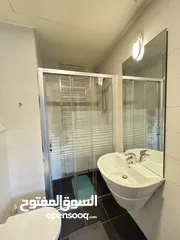  19 شقة للايجار في منطقة الدوار الرابع  ( Property 40434 ) سنوي فقط