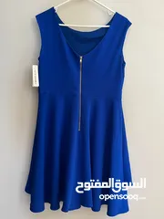  2 فساتين للبيع