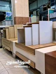  14 طاولات وسط مع 3 سيرفيس
