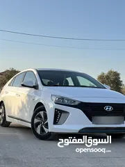 4 هيونداي ايونك 2017 بحالة الوكاالة للبيع او للبدل
