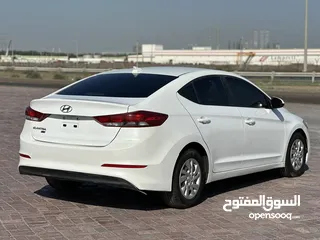  4 Hyundai Elantra 2017
