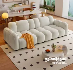  3 Spa beds table livingroom