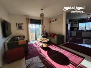  6 روف مميز للايجار في سطح مرحبا