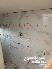  2 معلم بليط لتركيب جميع انواع البلاط والرخام والبورسلان والمطابخ