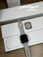  1 Apple Watch Series 8 45