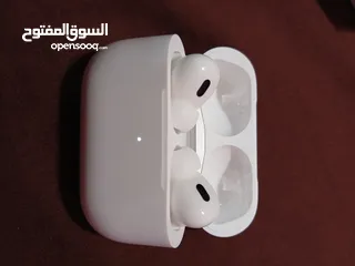  3 AIRPODS PRO