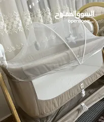  5 سرير هزاز كهربائي للأطفال بحالة ممتازة ماركة كوول بيبي
