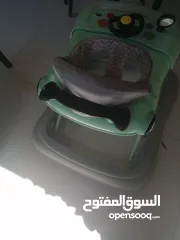  11 كرسي طعام +هزازه تشتغل على البطاريات السعر على التلفون+كراجه اطفال