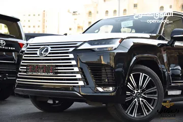  4 لكزس LX600 2024 وارد الوكيل عداد زيرو فاخرة لون اسود مميز