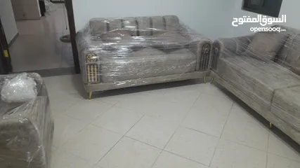  2 طقم كنب للبيع  جديد 7 مقاعد نظيف جدا غيير مستعمل