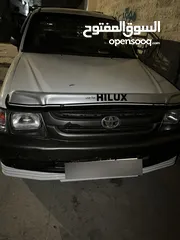  3 تيوتا هايلوكس غمارة