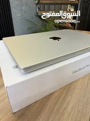  1 MacBook Pro 14” M4  2024 16GB 512GB