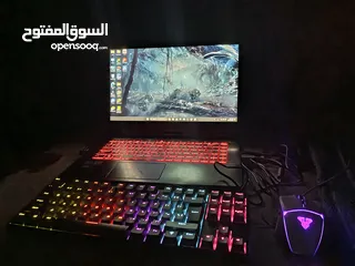  2 جهاز msi قيمنق بحالت وكاله معه كرتونته