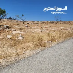  3 ارض مميزة في رجم الشوك 700م سكن ب حد شفا بدران من المالك مباشر