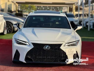  2 LEXUS IS500 F-SPORT