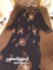  1 فساتين سهره استعمال مره واحده بحالت الجديد