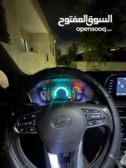  5 هونداي سانتفيه