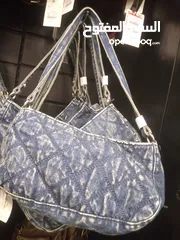  2 فرصة قبل العيد شروة بسعر حرق للبيع بالجملة شناتي ستاتي براند Stradivarius الاسباني 100 حبة مشكلين