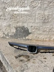  3 قطع غيار لسيارة هوندا سيفك