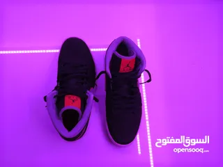  3 Nike Jordan 1’s Mid Particle Grey Gym Red (Price is negotiable/ يمكن التفاوض للسعر)