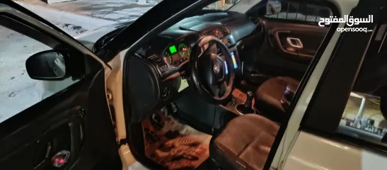  8 سكودا فابيا 2012