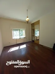  18 شقة ارضية في دير غبار للبيع - ref : 14405