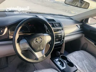  18 Toyota Camry 2012