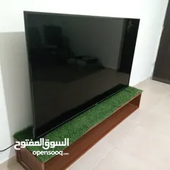  1 شاشة mega للبيع بنظام smart tv