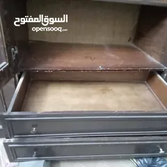  14 غرفه نوم لاتيه 18 بحاله جيده جدا سرير مع خزانة ودرجين وتسريحة مستعملة للبيع