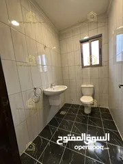  2 شقة مع روف منفصل سوبر ديلوكس أرقى واجمل مناطق عبدون