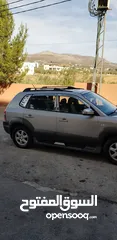  2 هيونداي توسان 2006