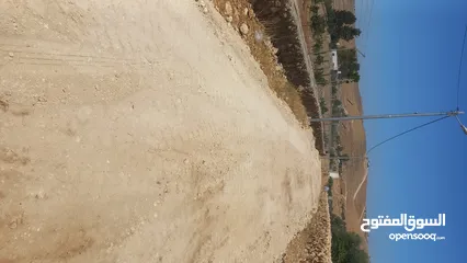  4 قطعه ارض مميزه وبسعر مغري
