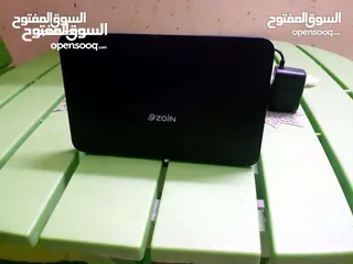  4 راوترات 4gبلس /5g تعمل على تشغيل شرائح الانترنت المحليه والدوليه... أحدث الموصفات العالميه