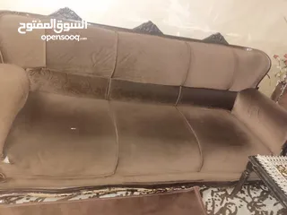  3 مستعمل عدد مقاعد 7 مقاعد