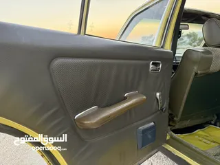  15 مرسيدس لف 1979 بحالة ممتازة