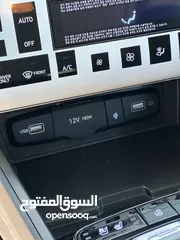  14 هونداي توسان 2022  فل اضافات بدون فتحة سقف  فحص نخب  عداد 22 الف كيلو  الجب كرتونة