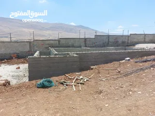  5 شاليه عظم للبيع