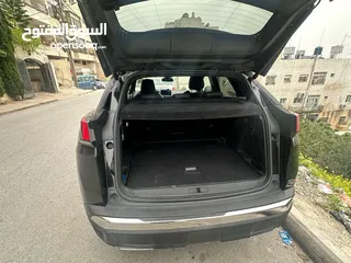  1 بيجو 3008 موديل 2020