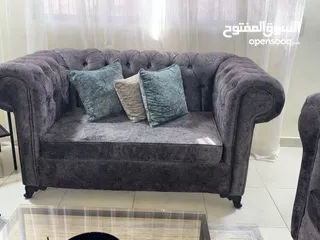  5 طقمين كنب للبيع