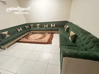  2 كنبات للبيع