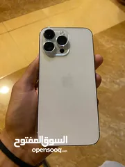  1 آيفون 14 برو