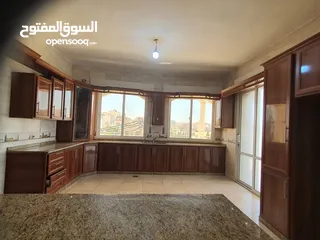  3 شقة ضمن فيلا طابق ثاني للايجار اربد